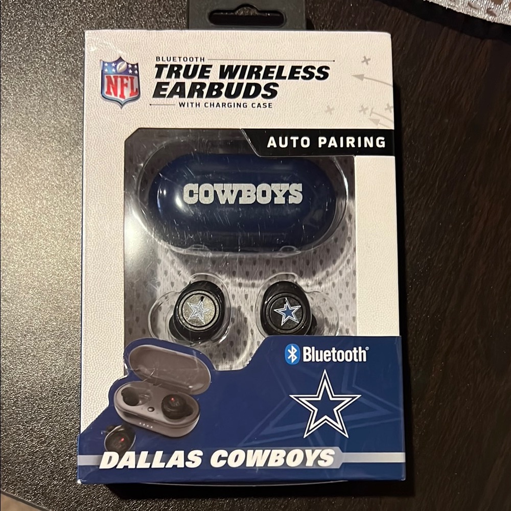 Cowboys True Wireless Earbuds with Charging Case NEW in box